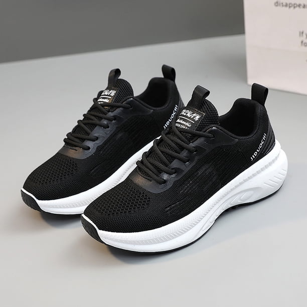 Zapatos de mujer de malla de primavera y verano, zapatos de suela gruesa con tejido Flyweave elevado, zapatos deportivos para estudiantes, zapatos de mujer con huecos de combinación completa