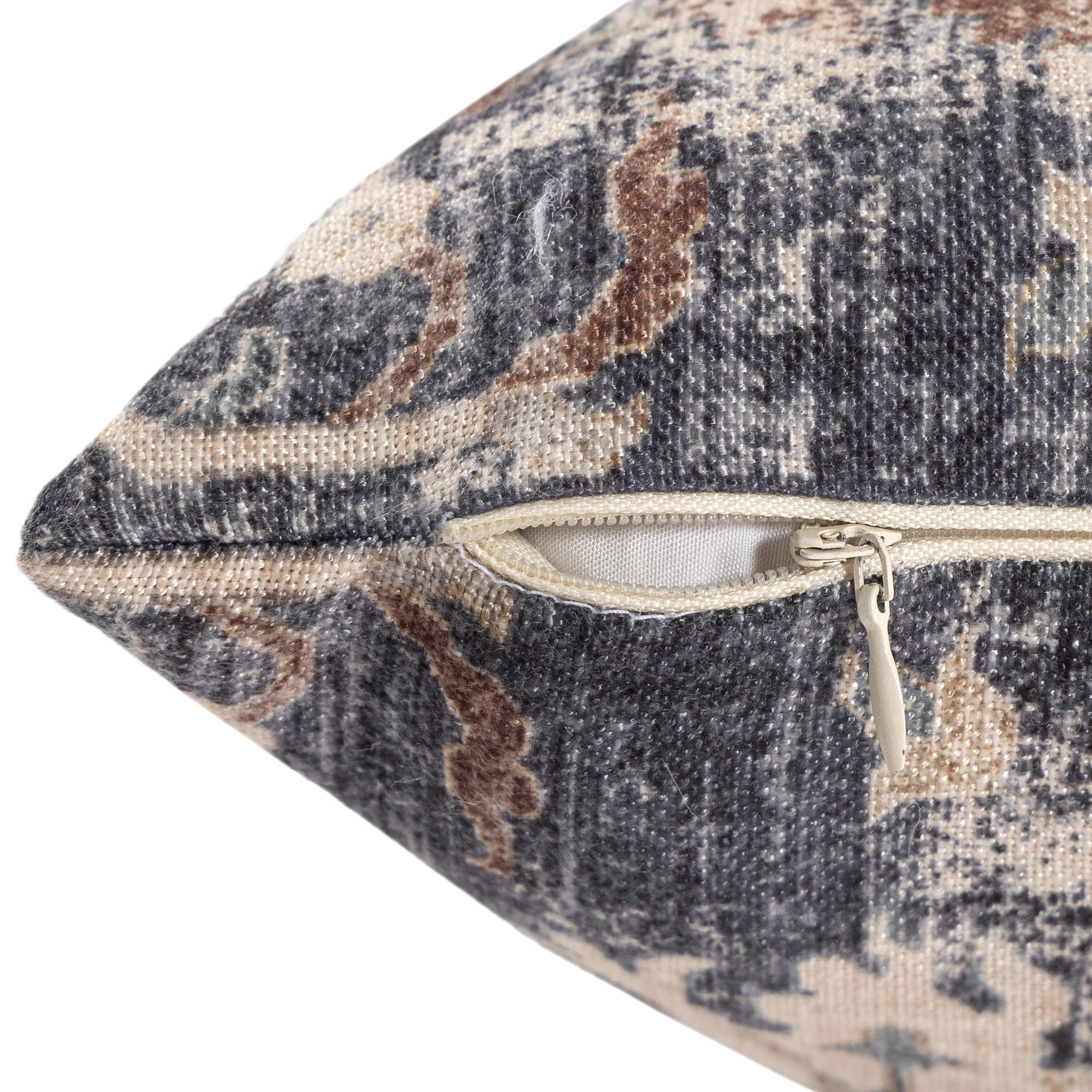Harlow Hill Charleston 18" x 18" Navy Blue/Beige Floral Polyester Adult Decorative Throw Pillow