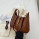 thumbnail image 4 of Bolso bandolera para mujer, bolsos de hombro para mujer, bolsos cruzados, bolso de hombro, bolso de mano para mujer, bolso cruzado, bolso de mano de piel sintética para debajo del brazo, 4 of 7