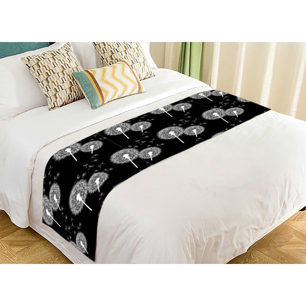 GCKG Flower Floral Bed Runner, Black and White Dandelion Bed Runners
