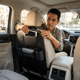 thumbnail image 3 of Organizador De Cuero Para Asiento Trasero De Auto Universal 1 Xtellar Negro, 3 of 3