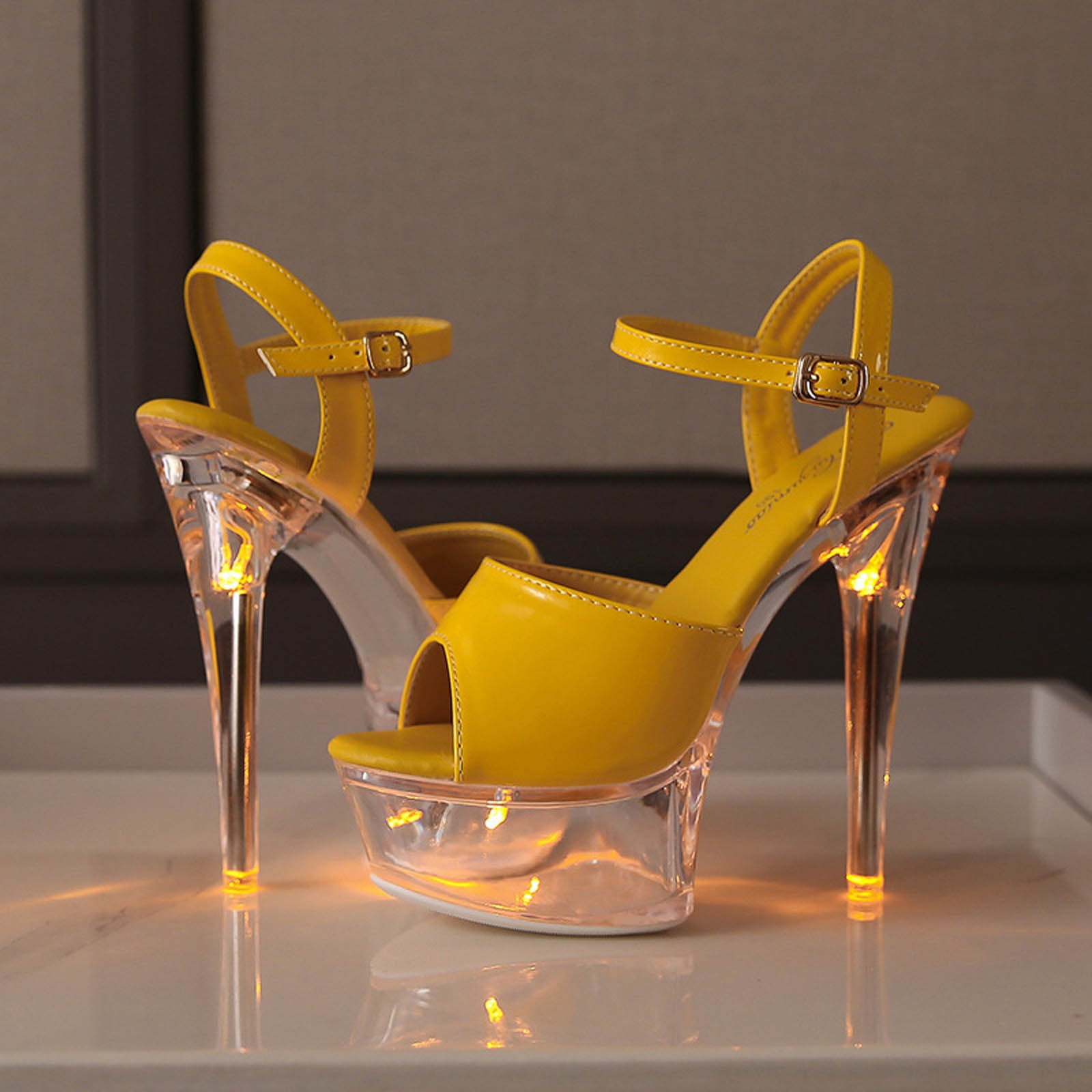 Talon Haut Chaussures Ã Talon Jaune Bmisegm Chaussures De Fête