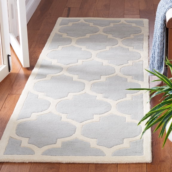 SAFAVIEH Chatham Gavin Geometric Wool Runner Rug, Gray/Ivory, 2'3" x 9'