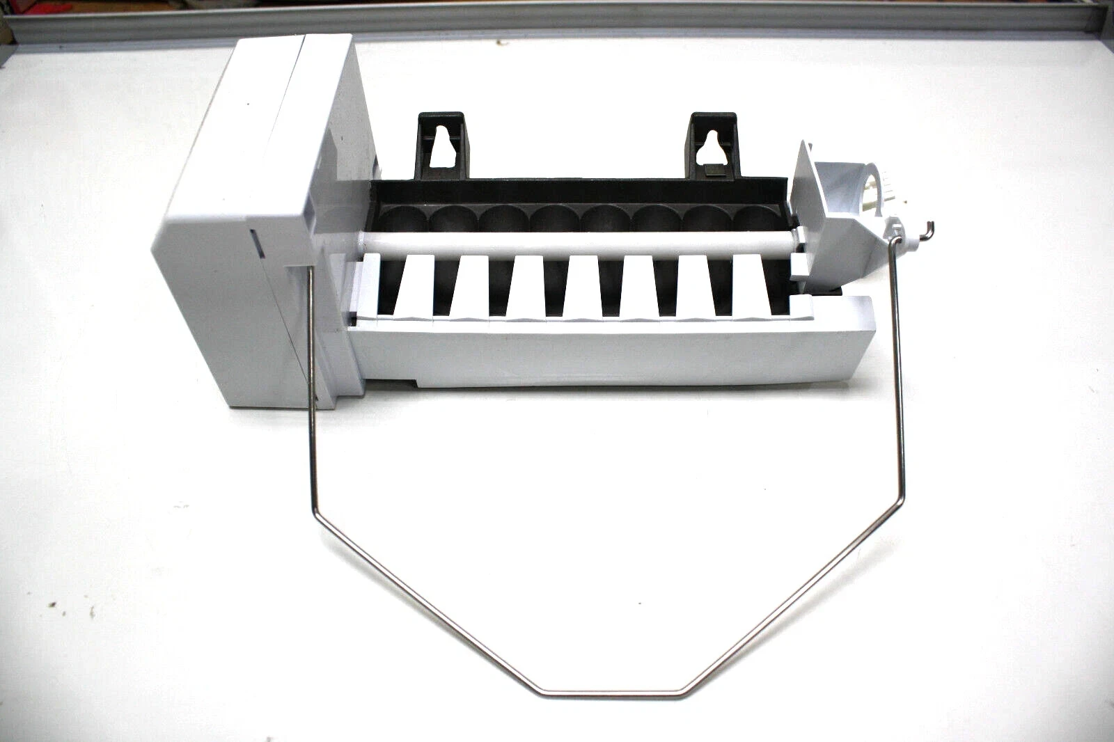 ✅Original New OEM Whirlpool W11592795 ICE MAKER ASSY