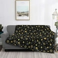 thumbnail image 2 of Fotbe Gold Dog Paw Manta de Franela con Estampado, Manta Ultrasuave para Cama, Sofá, Auto, Hipoalergénica y Antibolitas-80"x60", 2 of 6
