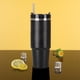 thumbnail image 4 of Frasco Con Aislamiento Al Acero Inoxidable 20/30oz para Mujeres Y Hombres, 4 of 9