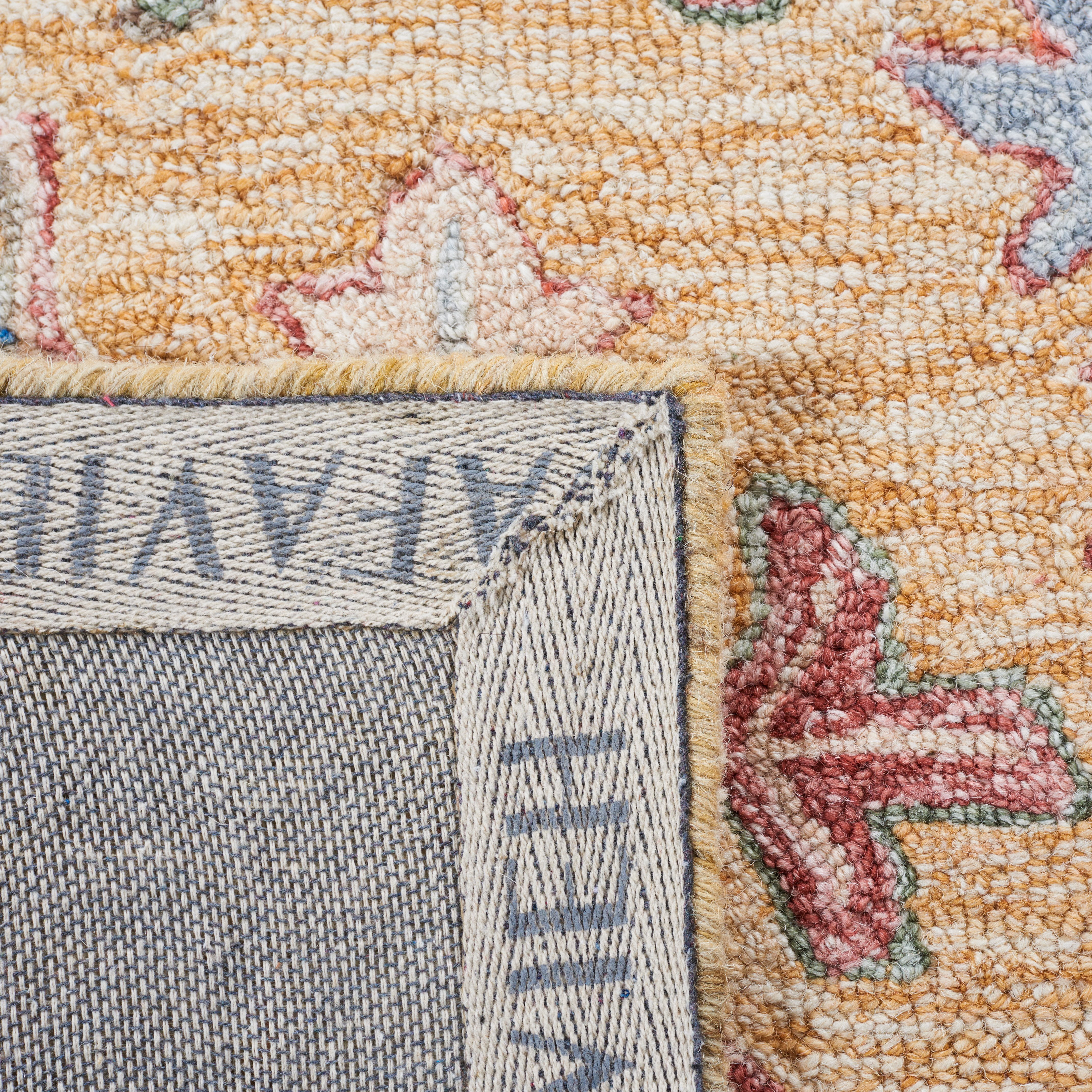 SAFAVIEH Metro David Medallion Area Rug, Yellow/Rust, 6' x 6' Round