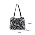 thumbnail image 5 of Bolso de hombro de felpa con estampado de animales vintage, bolso grande para mujer (cebra), 5 of 5