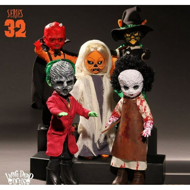 Living Dead Dolls Series 32: 10 Living Dead Dolls Series 32: 10