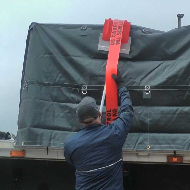 10" Plastic Corner Guard w/ 4-1/2" Slot For Strap (9" x 9" x 10")