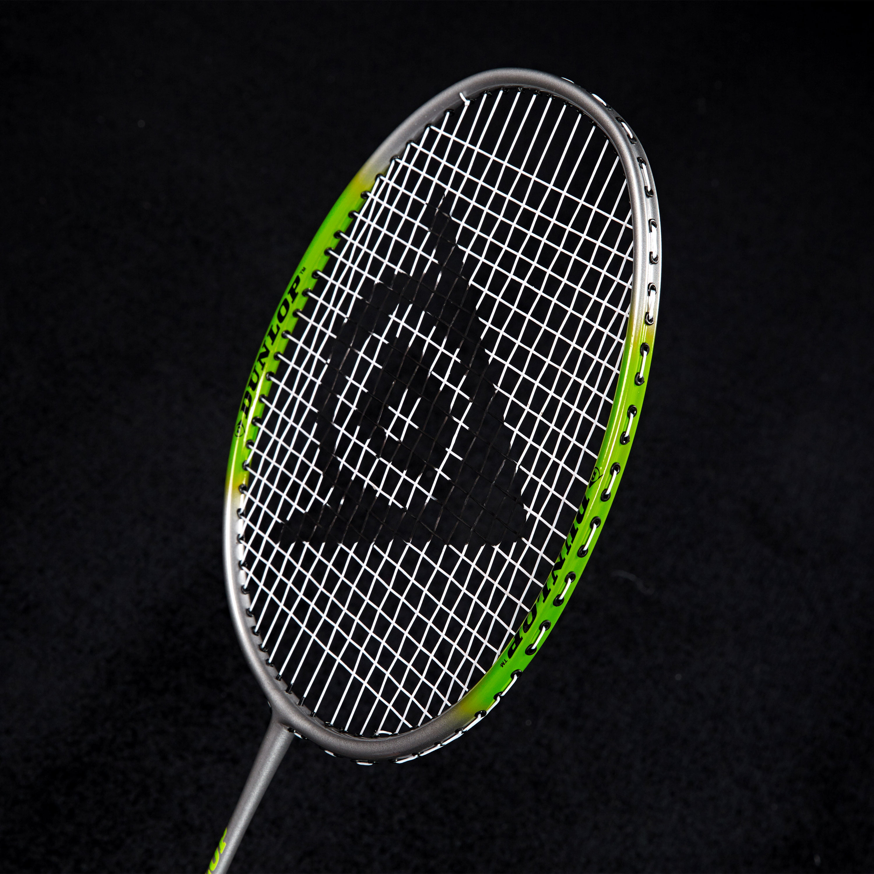 monteren Viskeus schrijven Dunlop 2-Player Premium Badminton Racquet Set - One Piece Aluminum Frame -  Walmart.com