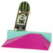 شارع Tech Deck يضرب Sk8mafia Fingerboard و Pyramid Ledge