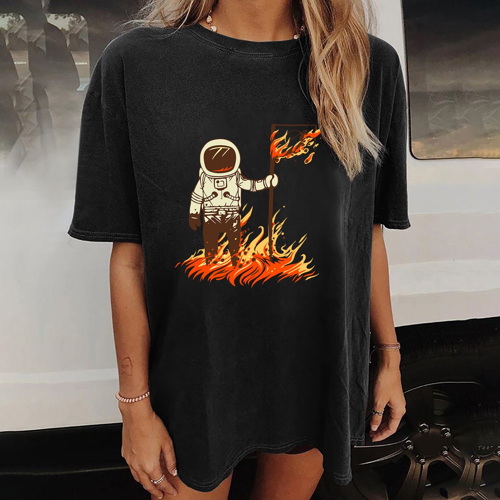Vintage Graphic Tees for Women Tshirts Aesthetic T Shirt Baggy Cute Halloween Gothic Shirts for Teen Girl - Walmart.com