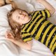 thumbnail image 5 of Fotbe Striped With Bees Pijama Estampada de 2 Piezas para Niños – Ropa de Dormir de Manga Corta Cómoda para Niños y Niñas, Camiseta y Shorts de Algodón-X-Large, 5 of 6