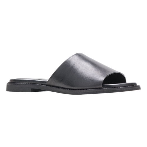 hush puppies extra soft footbed