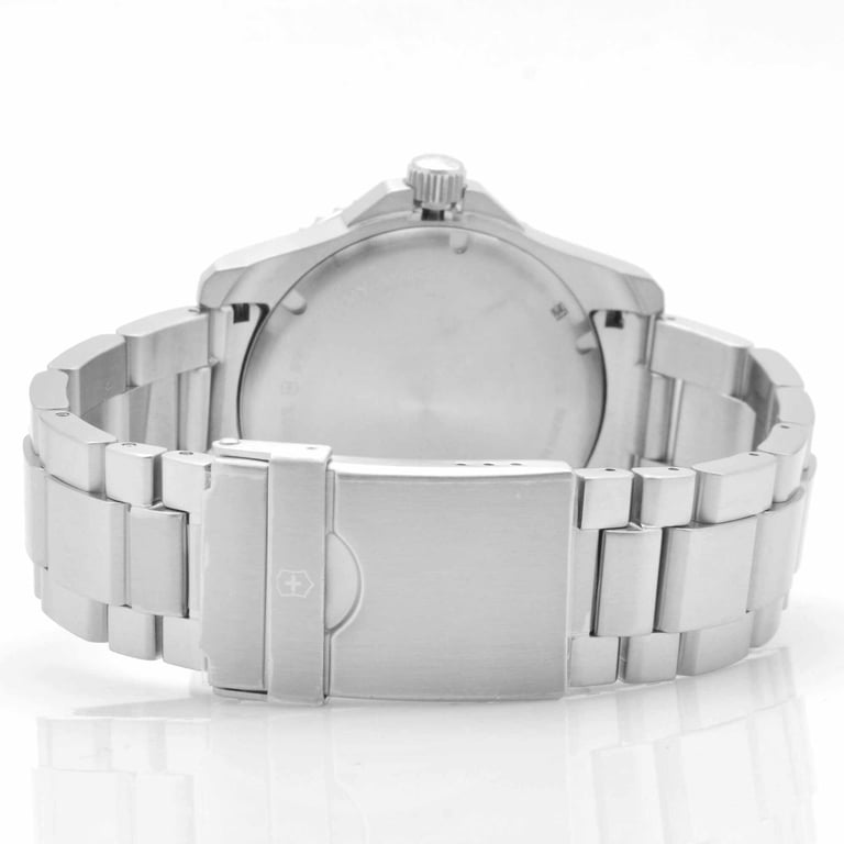 Swiss Army Men's 241602 Maverick Large Watch Stainless Steel