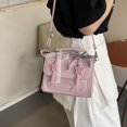 thumbnail image 3 of Mochila informal para chica fresca y dulce, nueva moda 2025, bolso de hombro de mano, versión coreana del bolso de mensajero de estilo universitario., 3 of 5