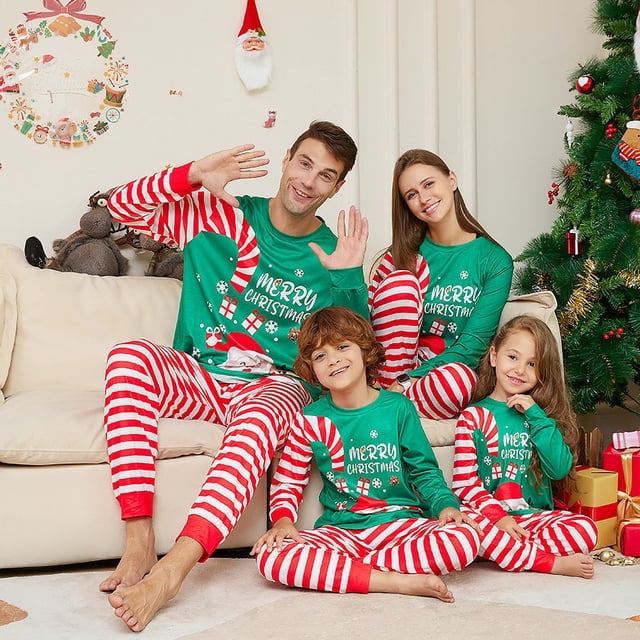 Pijama navideño familiar con estampado de letras de Papá Noel y dibujos animados nuevos de 2024