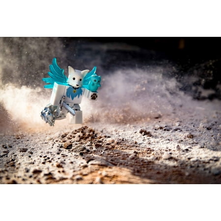 Roblox Celebrity Collection - Ghost Forces: Phantom Figure Pack [Includes Exclusive Virtual Item]