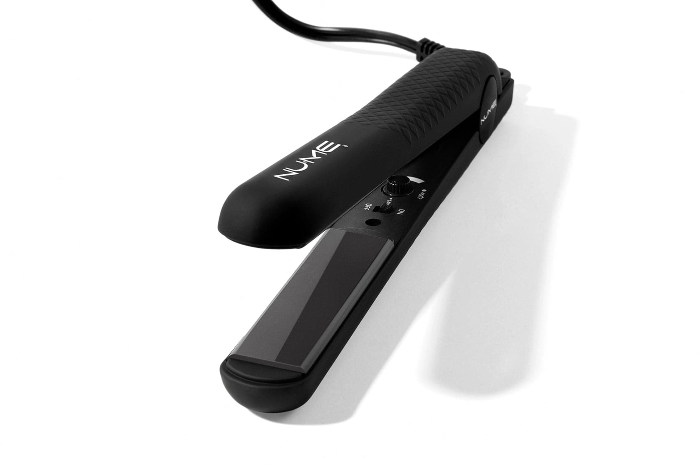 Nume silhouette straightener pink review 2025