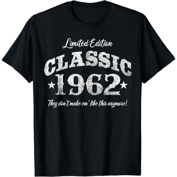 62nd Birthday Gift 1962 Vintage Classic Distressed Short Sleeve Unisex T-Shirt