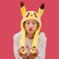thumbnail image 4 of Gorro para niños con orejas de conejo pequeñas y cálidas de un solo tirón con diseño de Pikachu Panda de Pokémon para otoño e invierno, 4 of 5