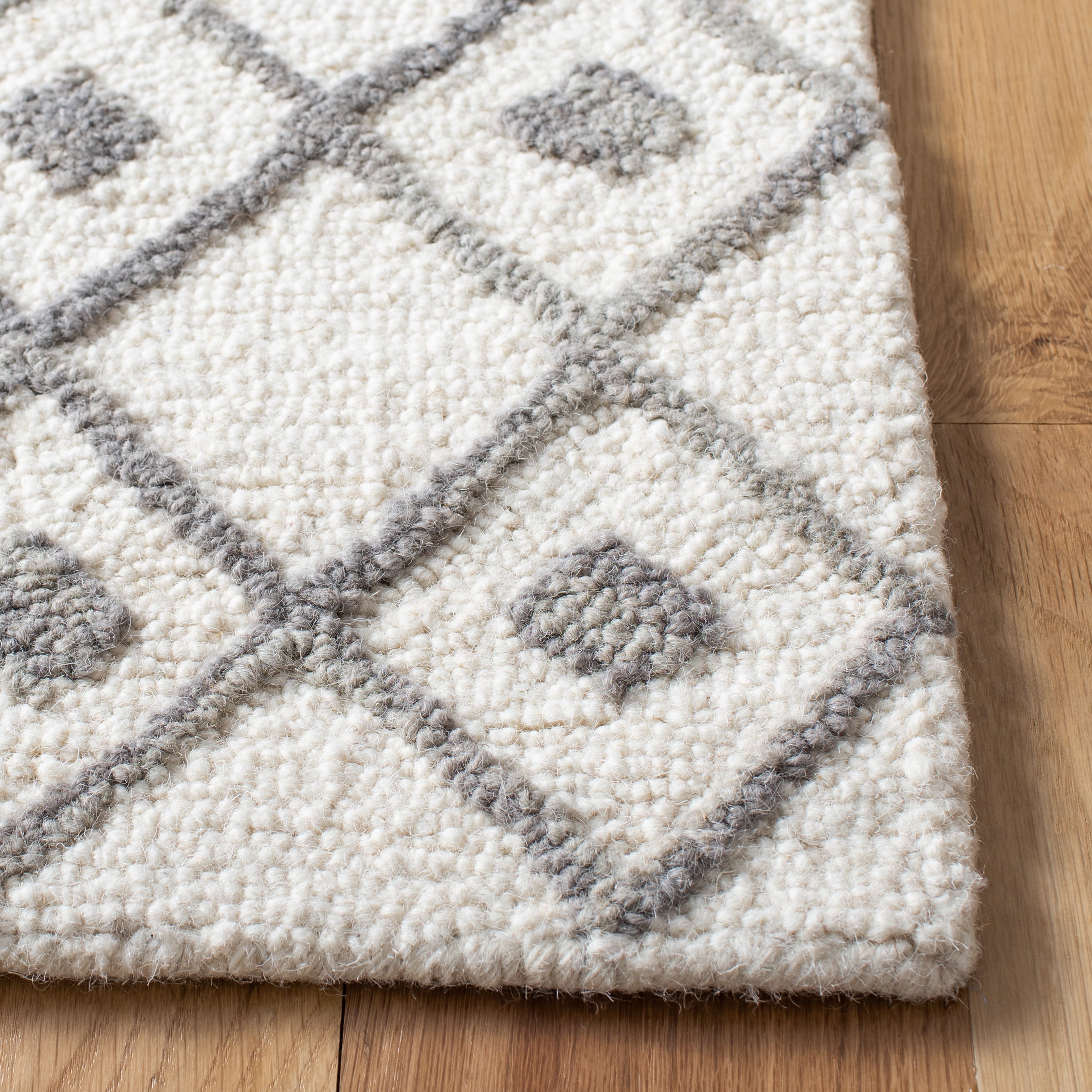 SAFAVIEH Blossom Aspen Geometric Wool Runner Rug, Ivory/Grey, 2'3" x 5'