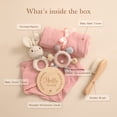 thumbnail image 2 of Set de regalo para bebés EERKEOD Newborn Essentials con manta y sonajero, 2 of 9