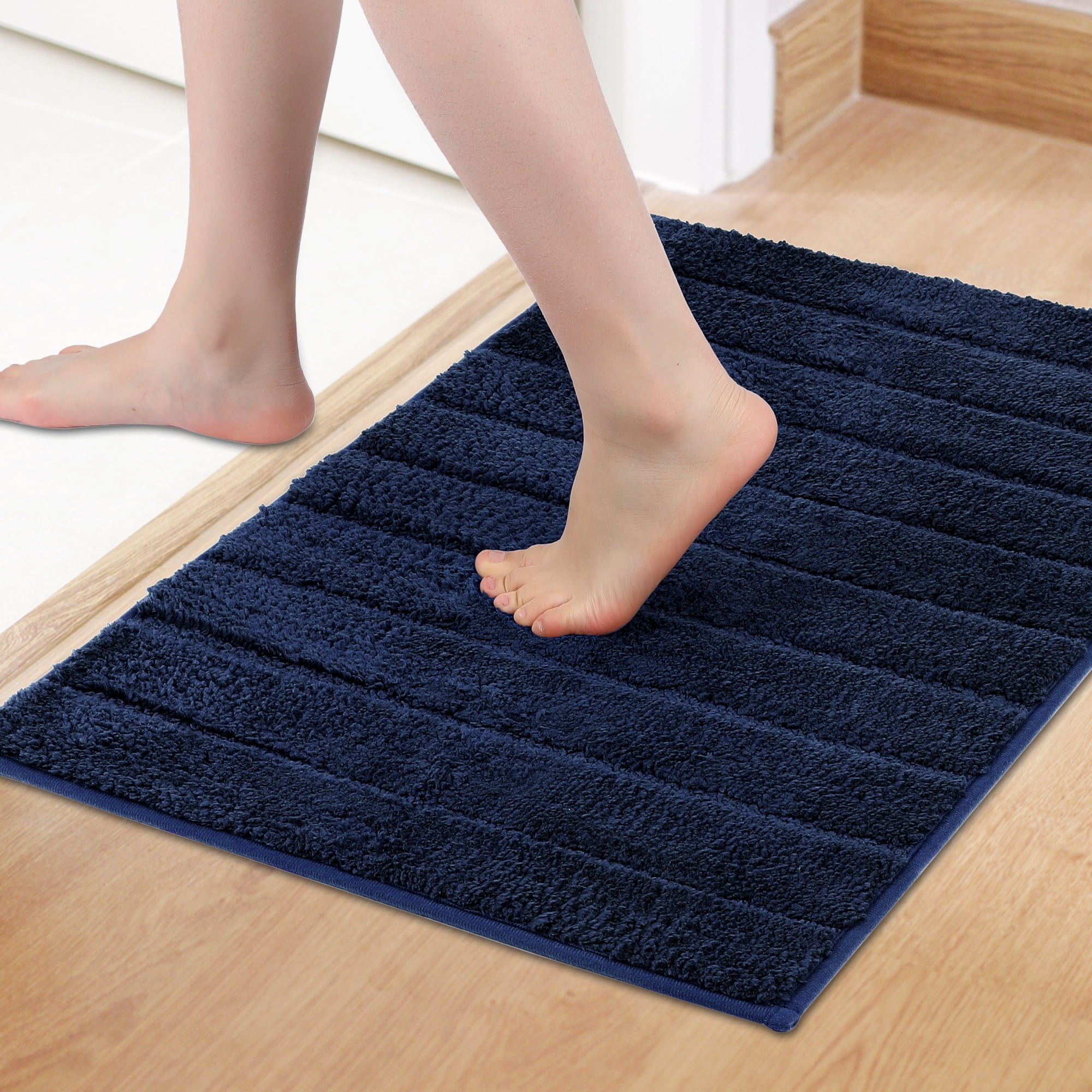Unique Bargains Soft Stripe Bathroom Rug Rubber Backing Quick Dry Bath Rug Blue 20" x 32"