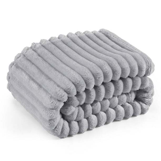 Manta Bedsure GentleSoft Cozy para sofá, 130 x 150 cm