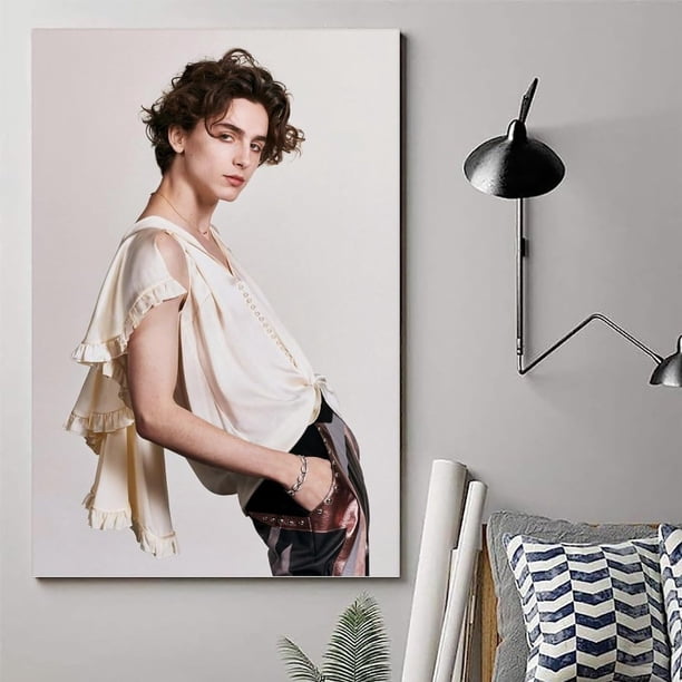 LINGJING The Model Timothee Chalamet Sit Poster Opere d'arte su tela Stampa artistica da parete Decorazione moderna per la casa 30 x 45 cm