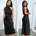 thumbnail image 3 of Elegante vestido de noche de satén con cuello halter sin mangas para boda de verano para mujer (M), 3 of 5
