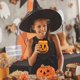 thumbnail image 5 of Taza de calabaza con tapa: taza de café de cerámica con asa para otoño | Bonita taza de calabaza para leche, bebidas calientes, té y café | Taza con temática otoñal para mesa, hogar, niños y adultos, 5 of 8