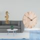 thumbnail image 2 of Estatua de resina con reloj de pared redondo, escultura decorativa de madera maciza, forma artística vívida, adecuada para sala de estar, oficina, dor, 2 of 8