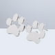 thumbnail image 5 of EeaseMX Preciosos pendientes de botón para mujer con forma de huella de perro, de latón galvanizado, joyería de botón (plata), 5 of 7