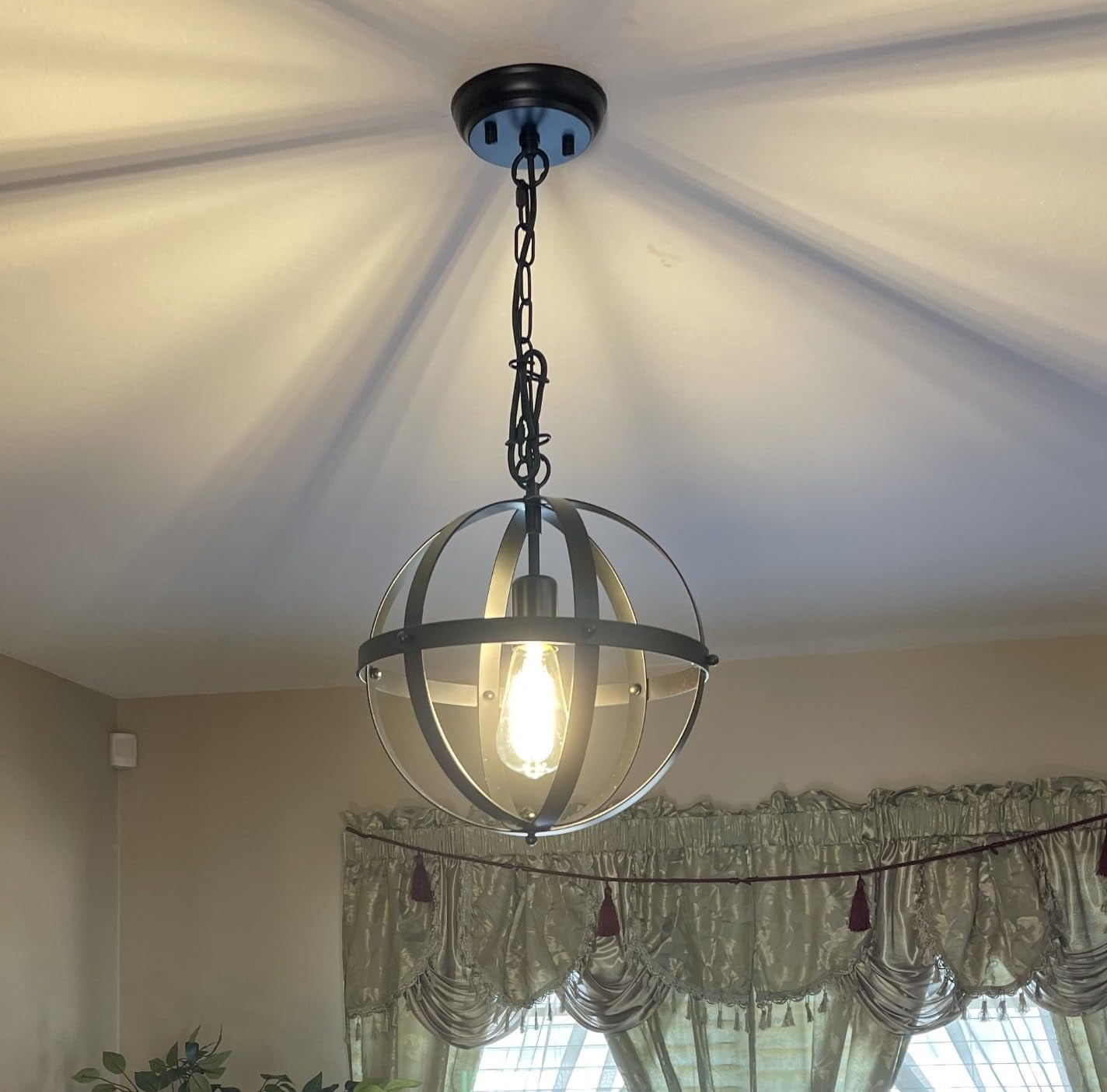 DingLiLighting Vintage Globe Pendant Hanging Light, Flush Mount Ceiling Chandelier Lamp with Metal Spherical Shade for Living Room Dining Kitchen Island Hallway Bedroom,E26 Base Matte Black
