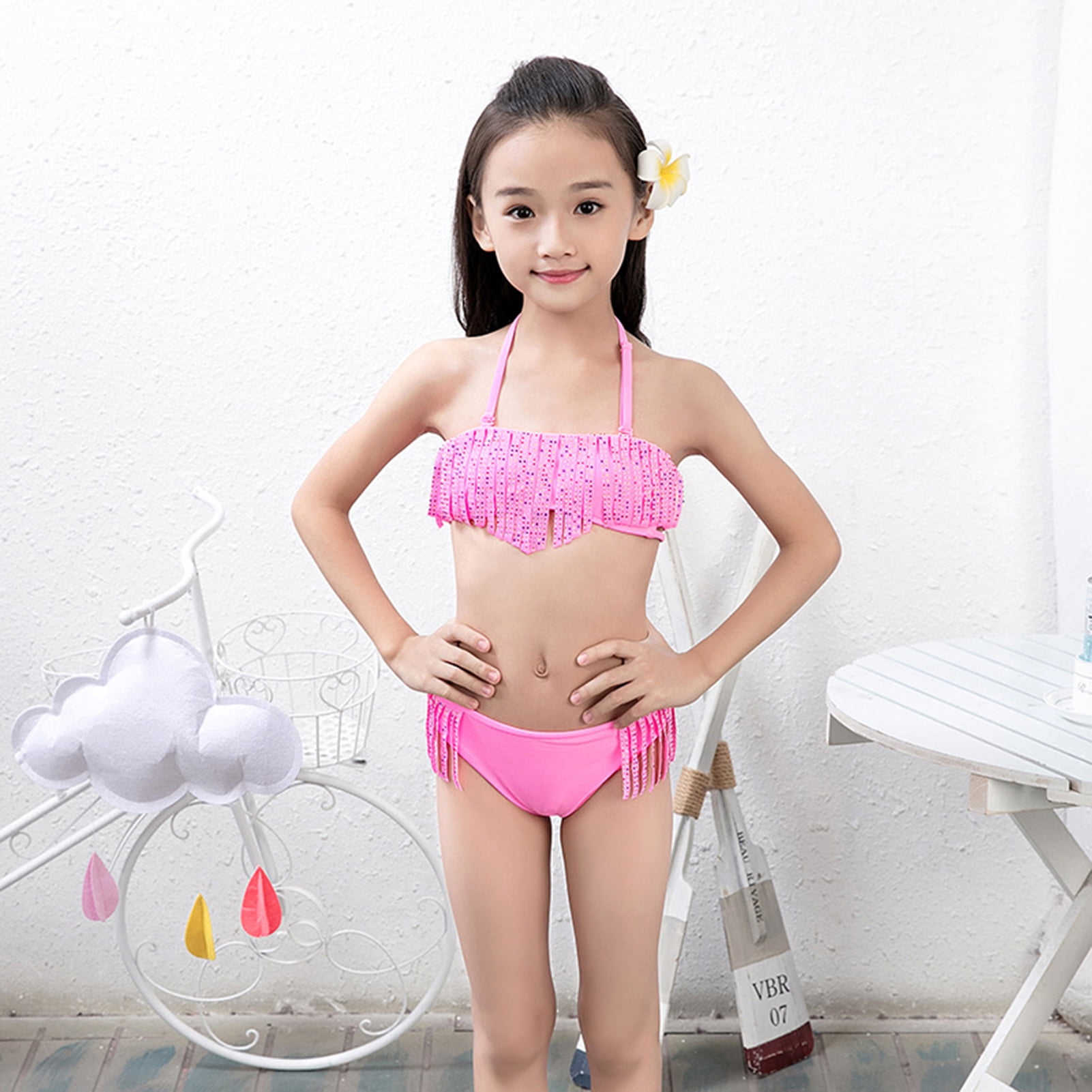 Trayknick 1Set Enfants Maillot de Bain Elegant Charmant Pompon en Nylon Decoration Enfants Maillot de Bain pour la Plage