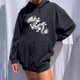 thumbnail image 2 of Sudadera estampada con capucha retro de manga larga suelta divertida vintage para mujer con mangas caídas en los hombros Pompotops  gfhjh7394, 2 of 7