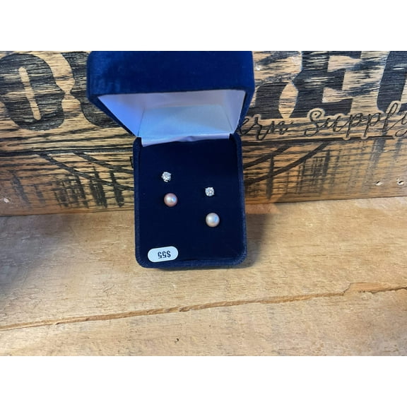 Montana Silversmiths Pearl Harmony Set - Accessories Jewelry Set - Er6117