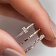 thumbnail image 3 of Conjunto de tres piezas de anillo de diamantes y circonitas con forma de cruz creativa de moda europea y americana, 3 of 4