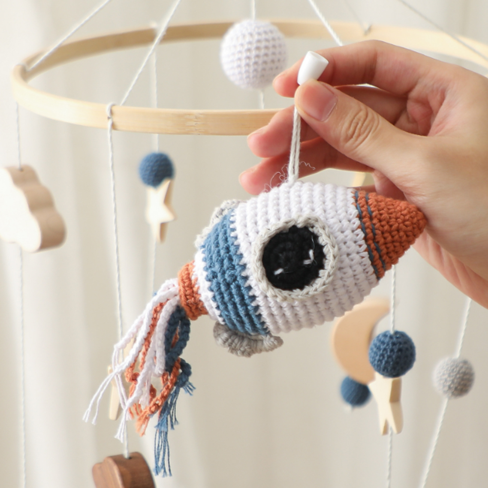 Wooden Baby Crib Bell – Rotating Wind Chime Mobile with Crochet Rainbow & Rocket Pendants, Soothing Hanging Toy for Newborns & Infants