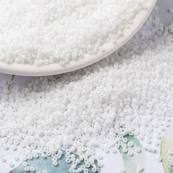 MIYUKI Round Rocailles Beads Japanese Seed Beads 15/0 (RR402) White 15/0 1.5mm Hole: 0.7mm about 5555pcs/10g