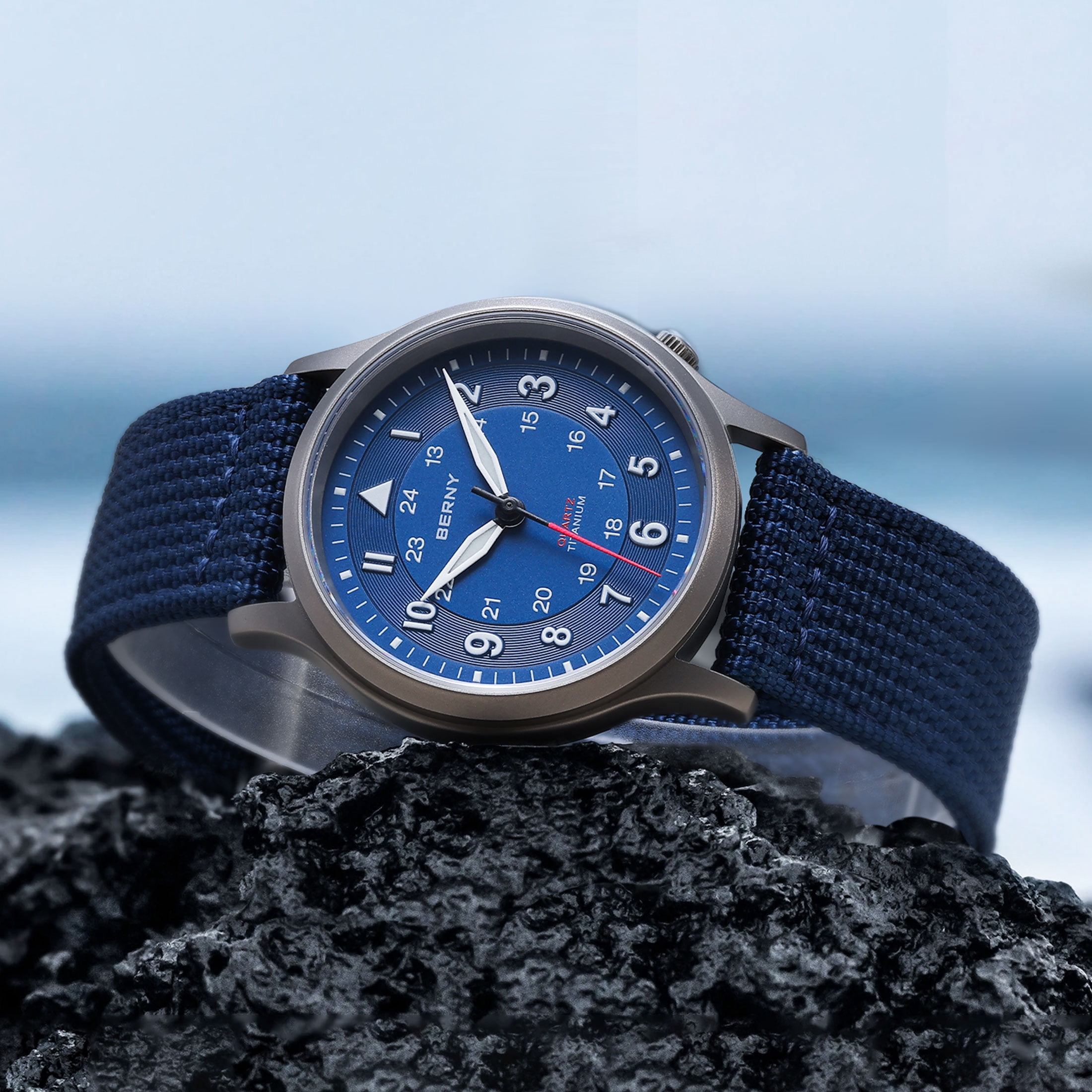 BERNY Titanium Watches for Men, Japanese Quartz Movement Men's Field Watch, 5ATM Waterproof Military Wristwatch for Men, Analog Sport Watches, Blue