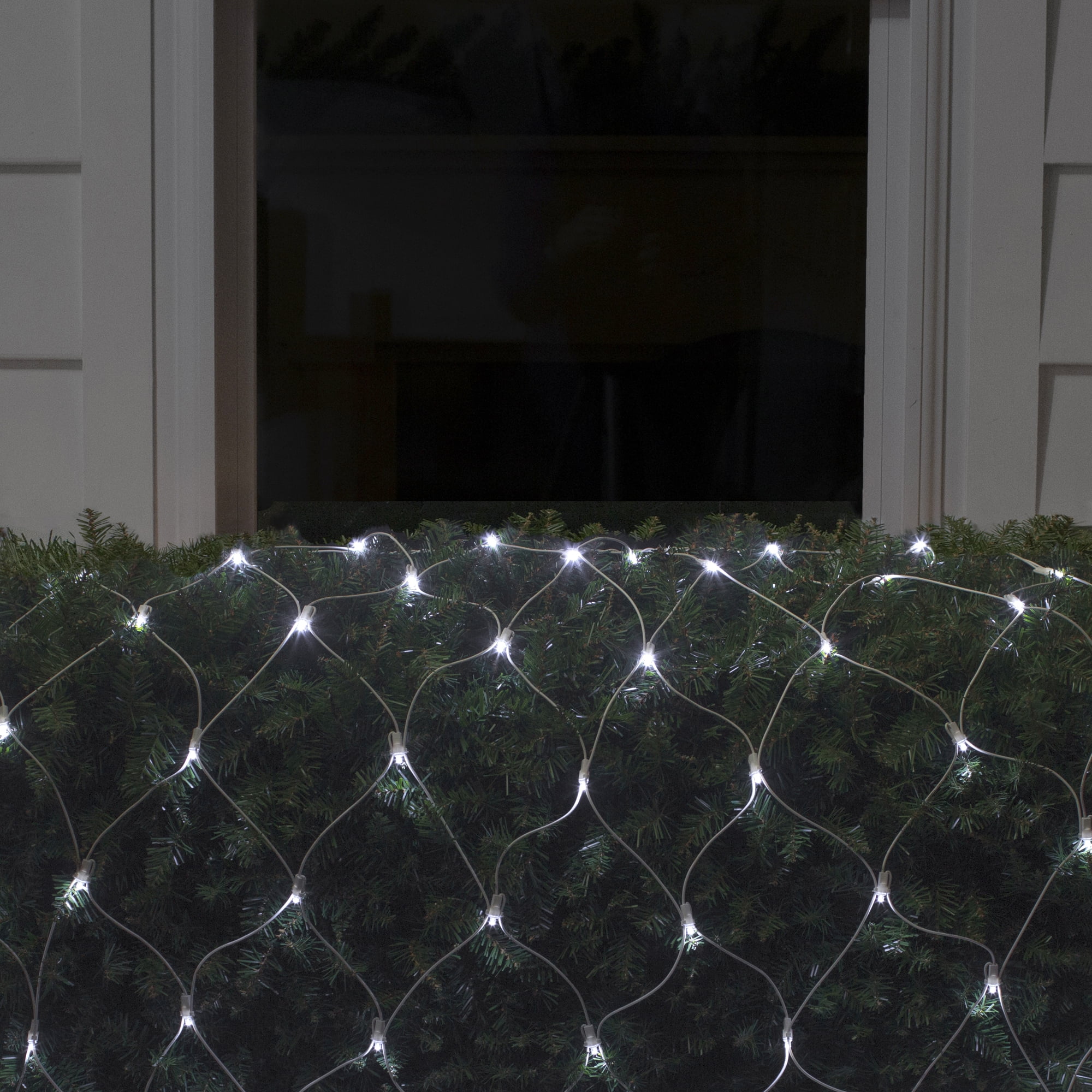Northlight LED Wide Angle Net Style Christmas Lights - 4' x 6' - Pure White - White Wire