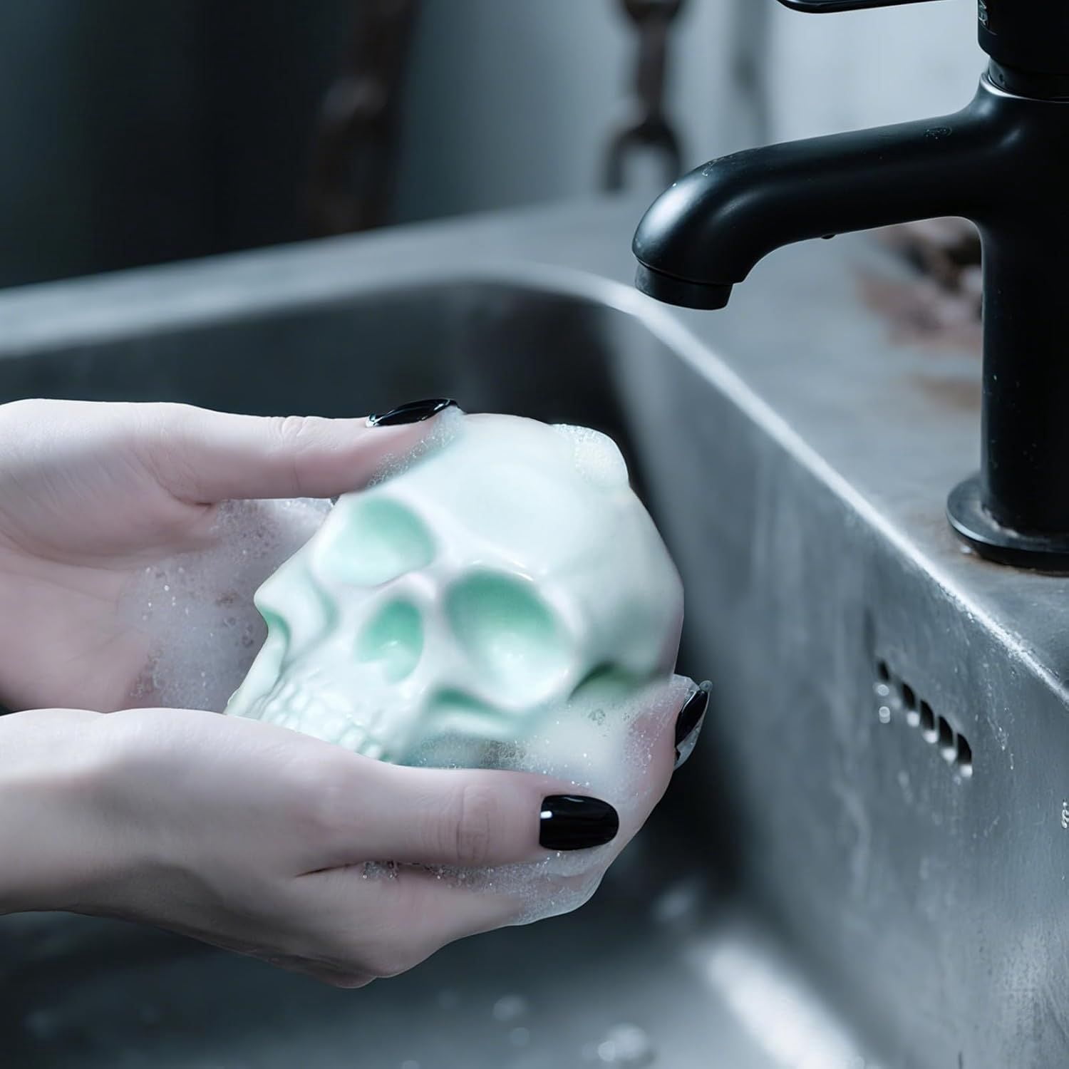 3D Skull Silicone Mold for Resin Candle Soap and Whiskey Ice Making