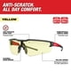 thumbnail image 2 of Gafas de seguridad Milwaukee, antiarañazos, lentes amarillas, negro/rojo, 2 of 4