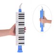 thumbnail image 3 of Armónica de Teclado Chime QM27A, 27 Teclas en Azul, Diseño Ergonómico para Estudiantes y Principantes, Material ABS de Grado Alimenticio, Incluye Paño de Limpieza, 3 of 6
