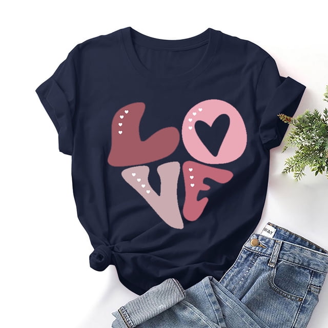 Styesk T-Shirts pour Femmes Saint-Valentin Graphique Décontracté Grande Taille Hauts Imprimé Cœur Hauts de Sortie Confortables Doux Col Rond T-Shirts Chandail Mode Léger Manches Courtes T-shirt