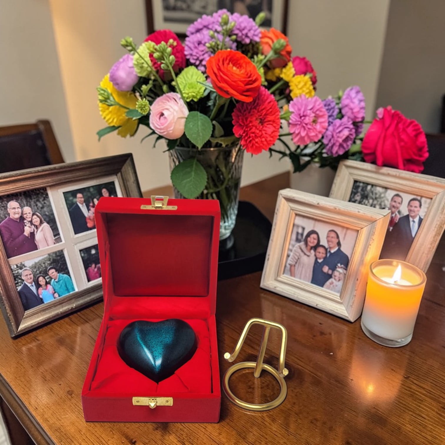 SMIURNS Heart-Shaped Keepsake Cremation Urn for Ashes - Custom Engraved Teal Blue Speckled Memorial Urn - Includes Gold Display Stand and Red Velvet Gift Box - Small Decorative Urn for Human or Pet