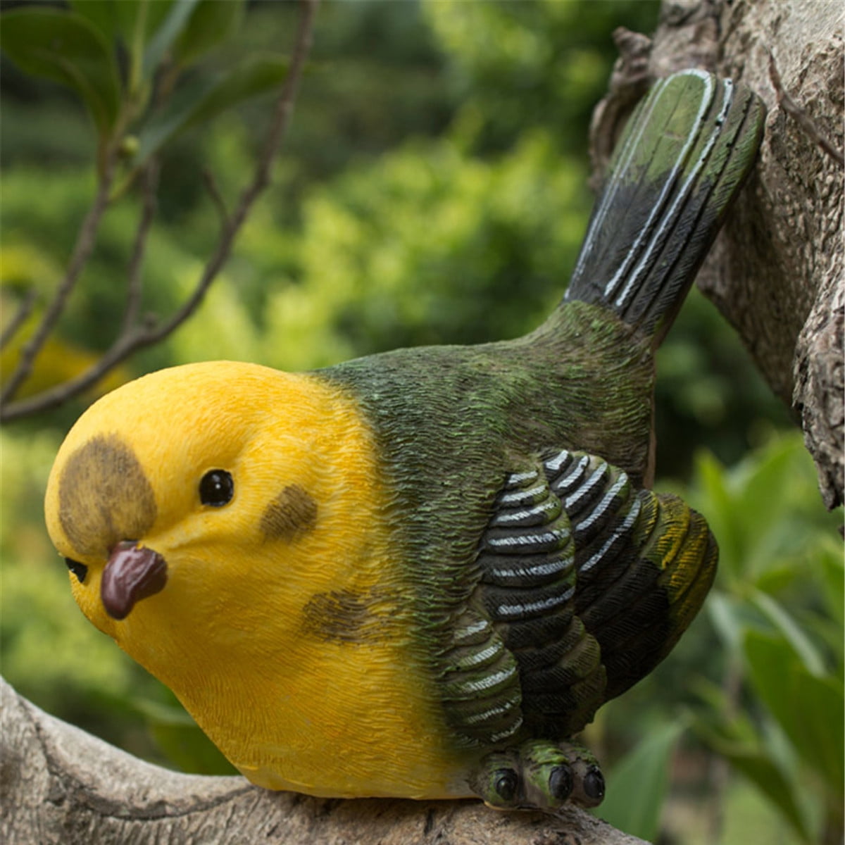 Green Artificial Feather Birds Foam Sparrow Bird with Clip Animal Statue Sculptures Figurines for Home Desk Shelf Mantel Yard Lawn Patio Party Favors
